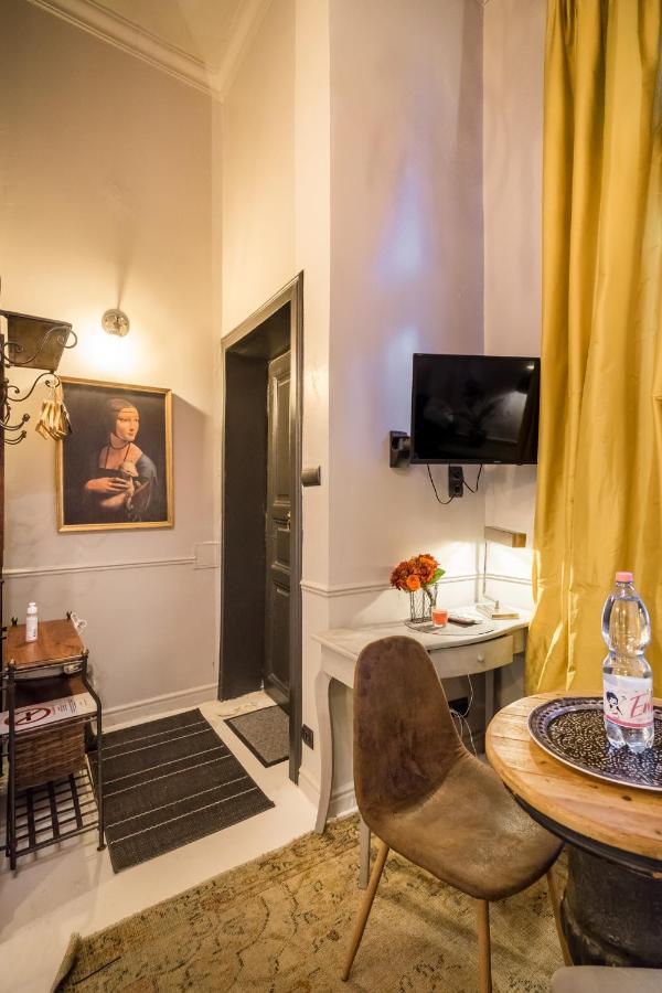 Bpr R20 Studio Home With A/C Budapeste Exterior foto
